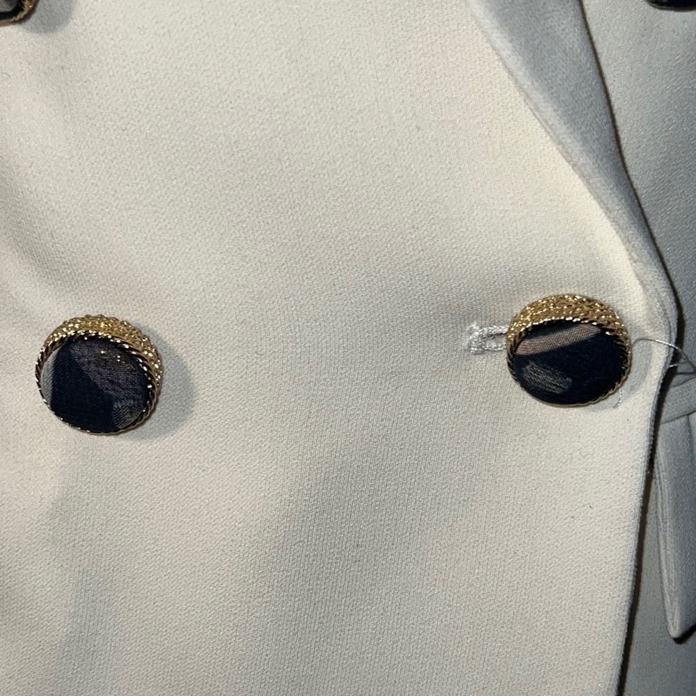 Julie Brown “Violetta” winter white crepe double breasted tuxedo jacket-NWT - Picture 5 of 13